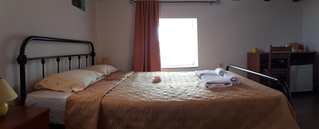Guest House Provista Veli Iz Ngoại thất bức ảnh